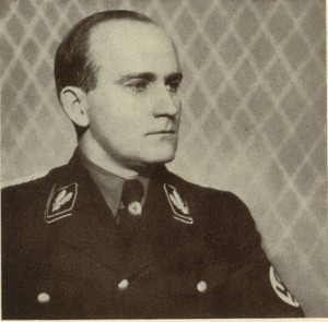 Karl Hanke jescze w mundurze generała SS