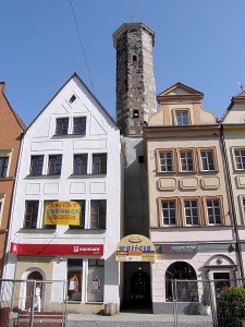 Odtworzone dawne Przejście chlebowe (fot. T. Bernacki).