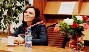 Pani Katarzyna Bulicz Kasprzak w Miejskiej i Powiatowej Bibliotece Publicznej im Marii Konopnickiej w Lubaniu.