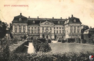 Pałac w Radomierzycach przed II wojną światową ( foto: fotopolska.pl)