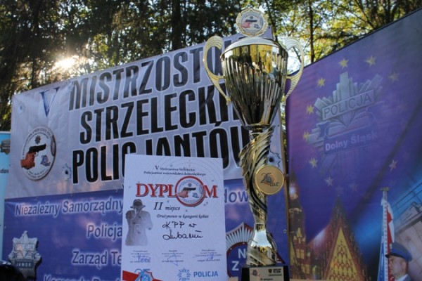 pol1