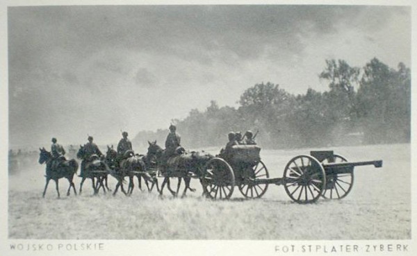 Armata 75mm wz. 1897 w zaprzęgu konnym
