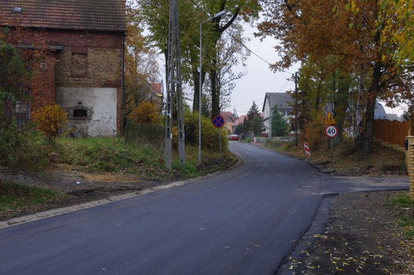 Odbudowana przez LPWiK nawierzchnia na części ul. Dolnej