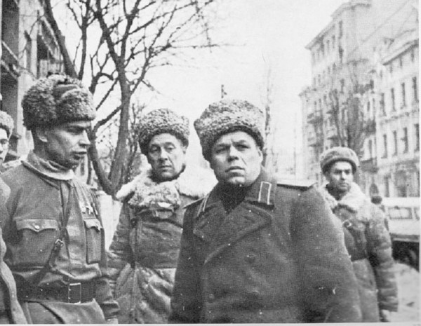 Gen. płk Paweł Rybałko, d-ca 3. Armii Pancernej Gwardii